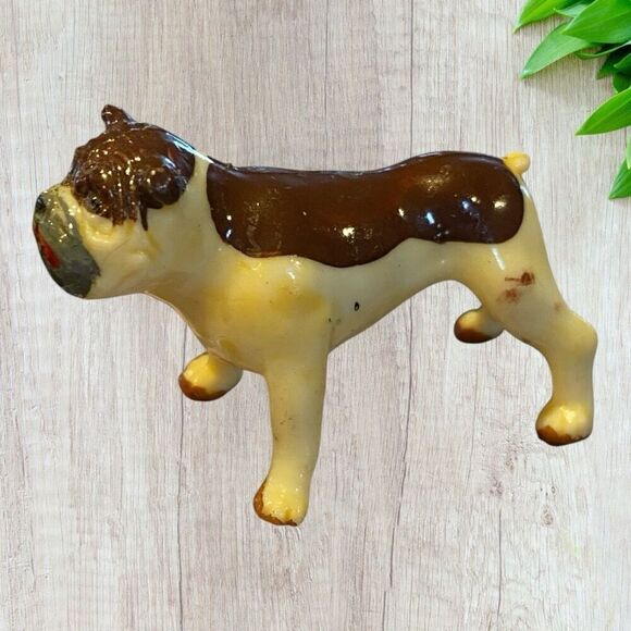 Vintage English Bulldog Figure Made In Hong Kong Plastic 2” X 1.75” - Picture 2 of 7